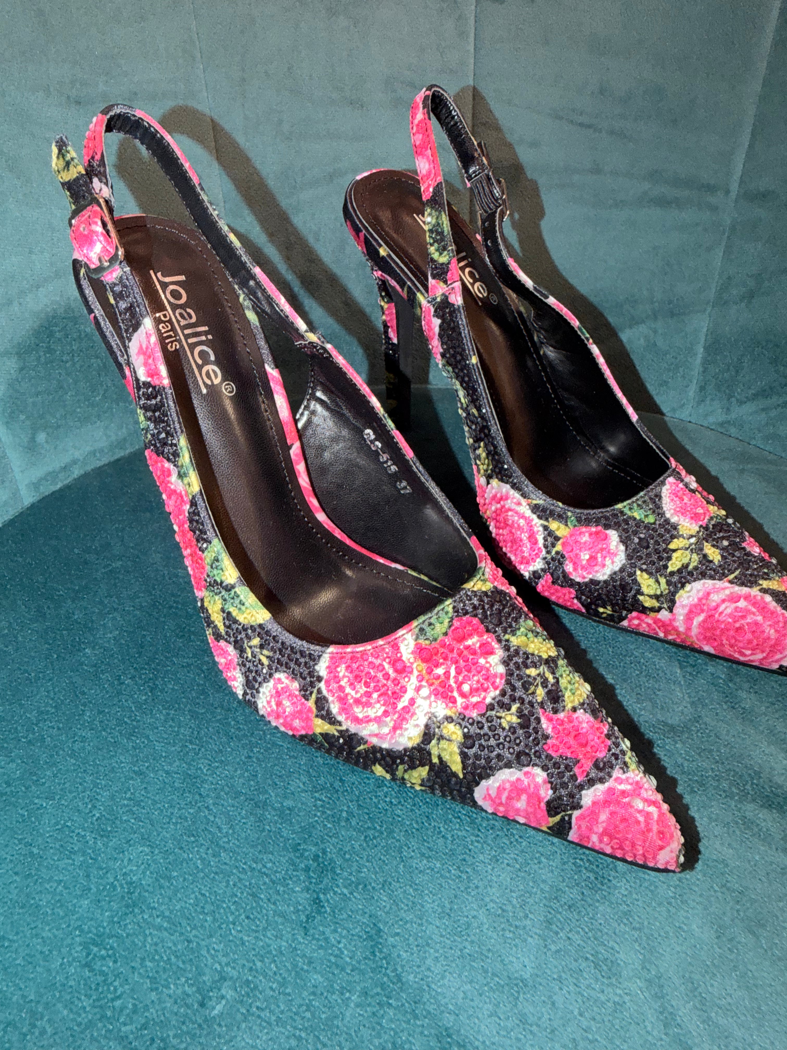 Décolleté Floreali Glitterate con Tacco a Spillo – Eleganza Audace