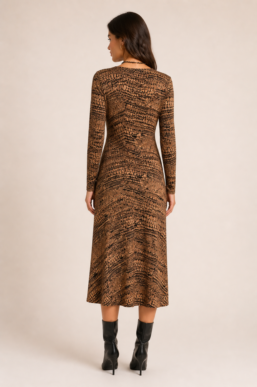 Abito midi aderente stampa animalier – RINASCIMENTO